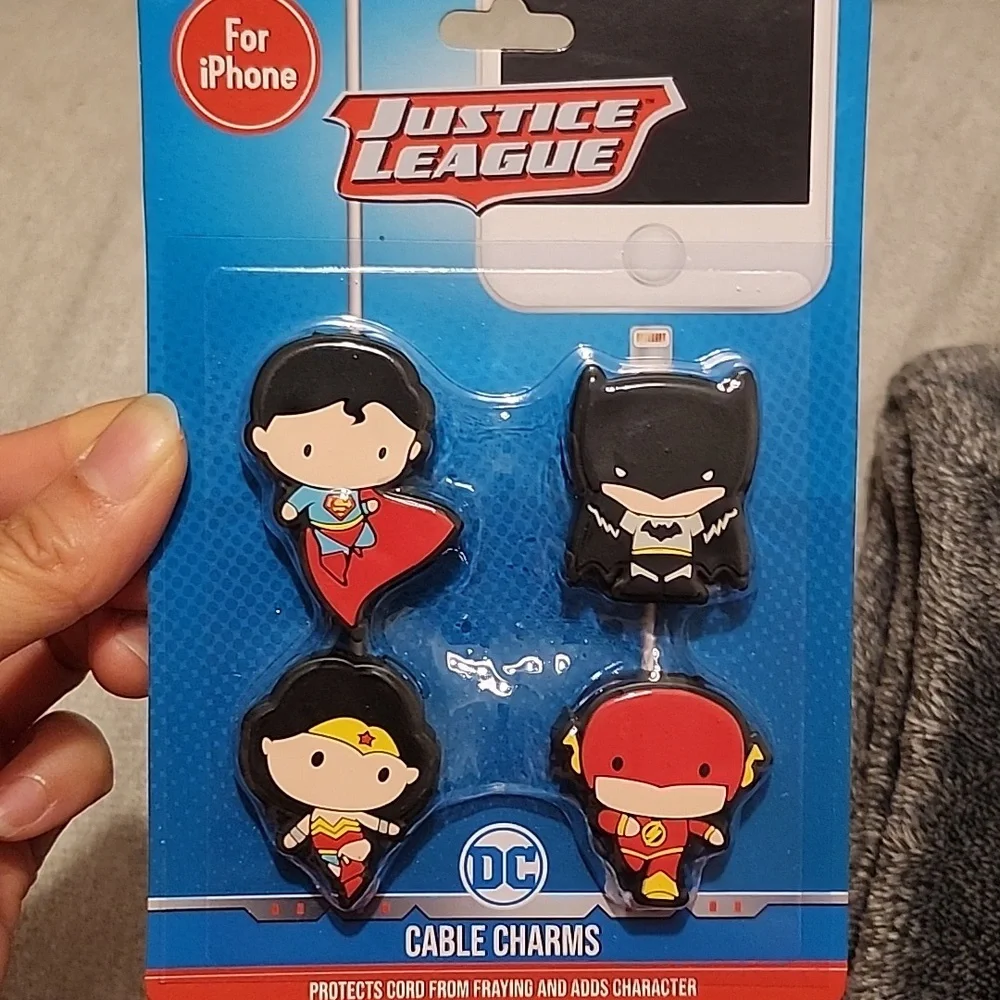 Justice League Cable Charms